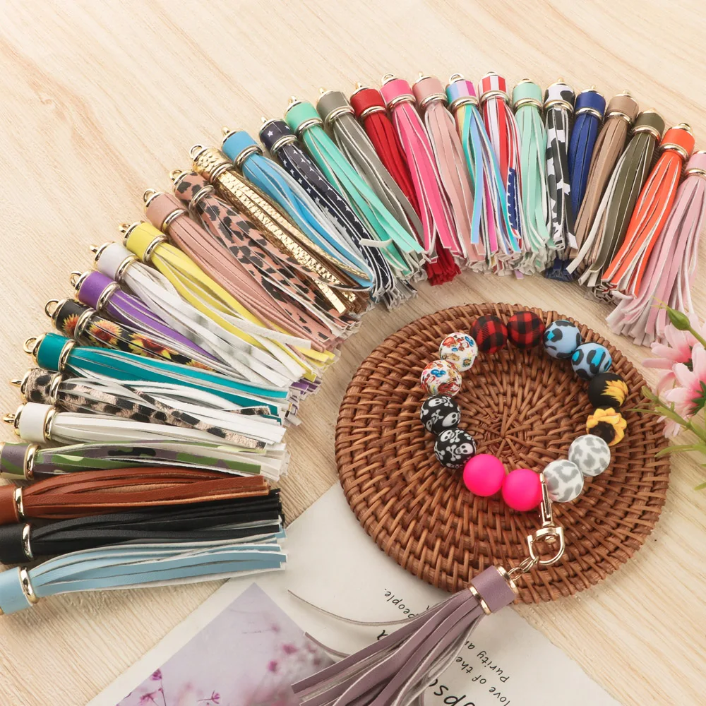 2pcs Faux Leather Keychain Tassels Bulk Colored Tassel Pendants Crafts For Keyring Jewellery Making DIY Keychains Supplies