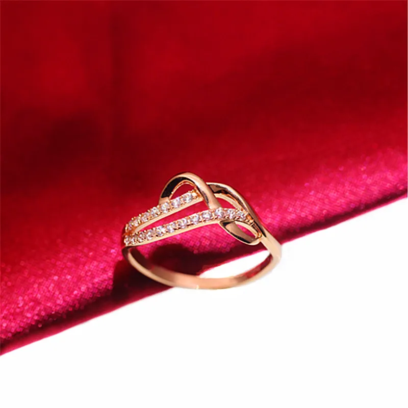 585 Purple Gold Inlaid Crystal rings for women Light Luxury Simple Plating 14K Rose Gold New in Charm Party Jewelry gift