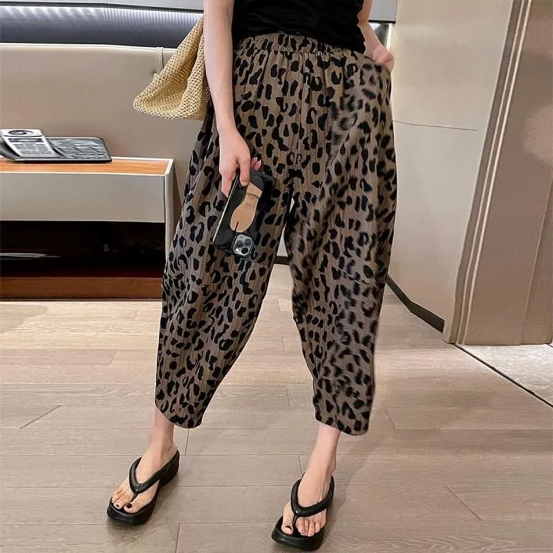 

Women's 2024 Summer New Patchwork High Waited Elasticized Pocket Leopard Loose Elegant Casual 9-point Harlan Carrot Pants