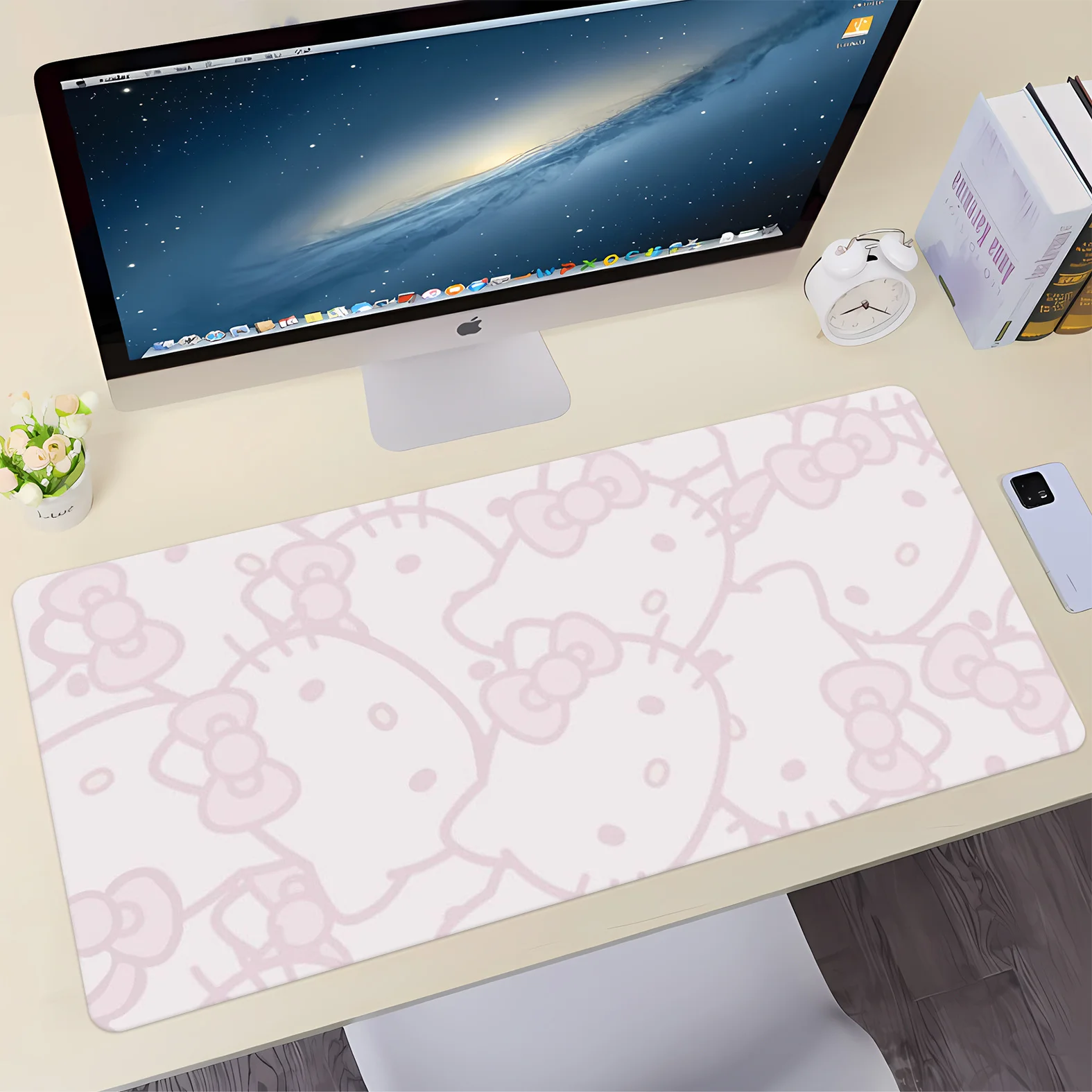 Tappetino per mouse e tappetino da scrivania Sanrio Hello Kitty: superficie morbida da gioco, design ovale/rettangolare impermeabile e antiscivolo, graziosi fiocchi rosa