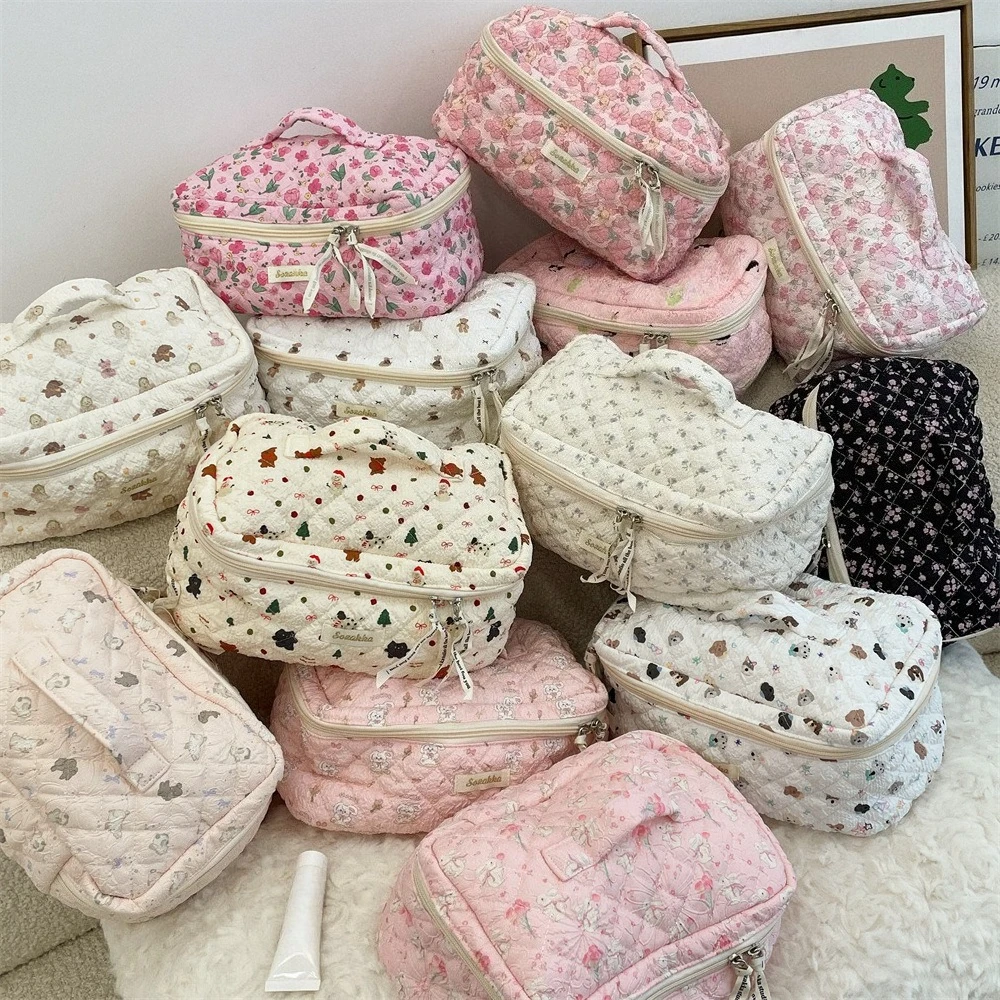 

New Cartoon Ladies Travel Storage Bag Retro Floral Women's Cosmetic Bags Cute Girls Make Up Case Makeup Bag Handbags