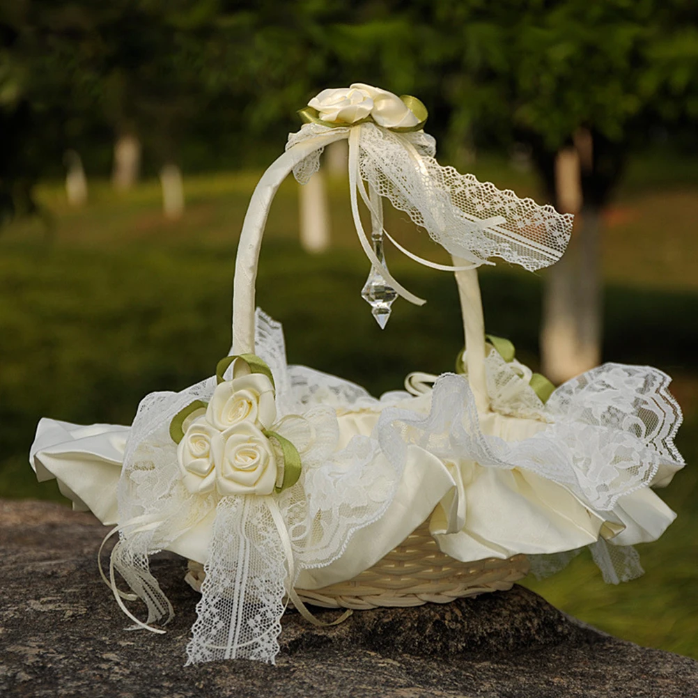 

Wedding Flower Girl Baskets Bamboo Style Ceremony Accessories Holding Flowers Petals Candies Perfect Size Romantic
