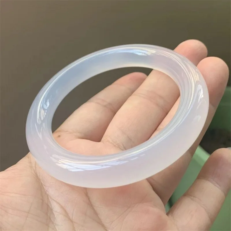 

High Ice Jade Bangle Natural Pure White Chalcedony Bangle Exquisite High-end Jewelry Bracelet Decorative Accessories Crafts