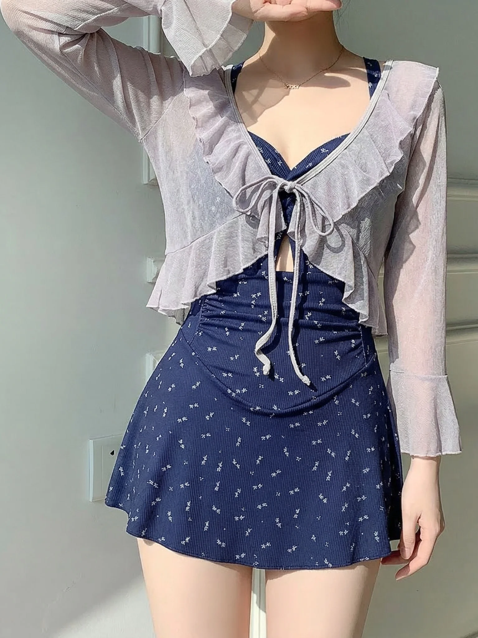 

2026 New Women's One-Piece Swimsuit Long Sve Thermal Spa Floral Print Slimming Conservative Sle Online Exclusive Casual ...