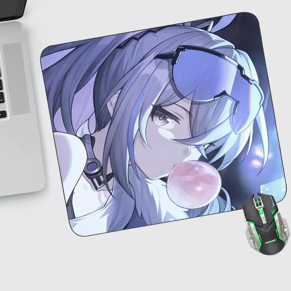 

Honkai Star Rail Mouse Pad Small Gaming Accessories Keyboard Computer Offices Desk Mat Pc Gamer Non-slip Rubber Mousepad
