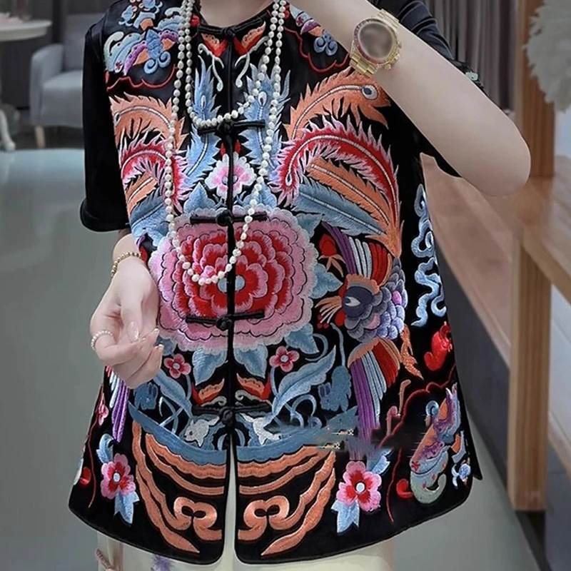 

Chinese Style Phoenix Embroidered Vest Coat Heavy Industry Vintage Buckle Waistcoat Women Spring National Sleeveless Jacket Tops