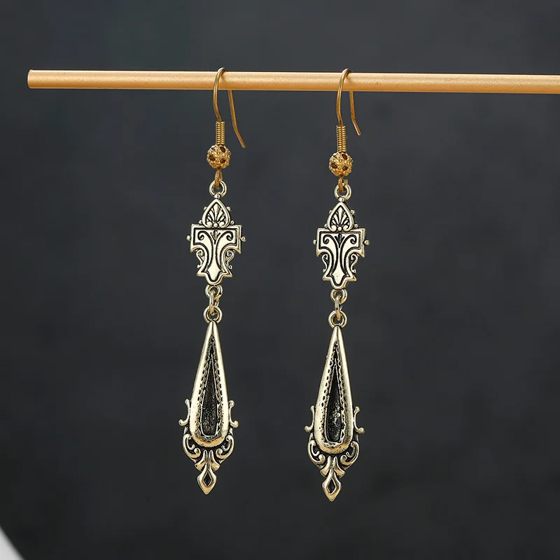 Vintage Fashion Classic Style Long Water Droplet Design Earrings Suitable Daily Wear Vintage Themed Events Commuting Occasions
