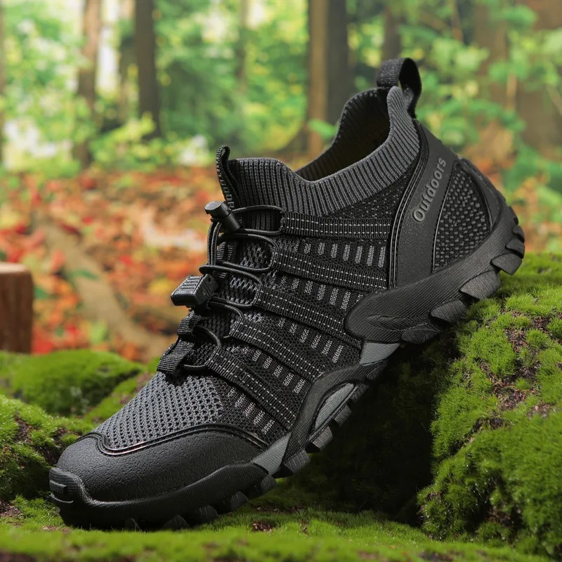 Couple Hiking Shoes Outdoor Water Shoes Breathable Mesh High Top Men Shoes Mountaineering Quick Drying Travel Womens Men Sneaker