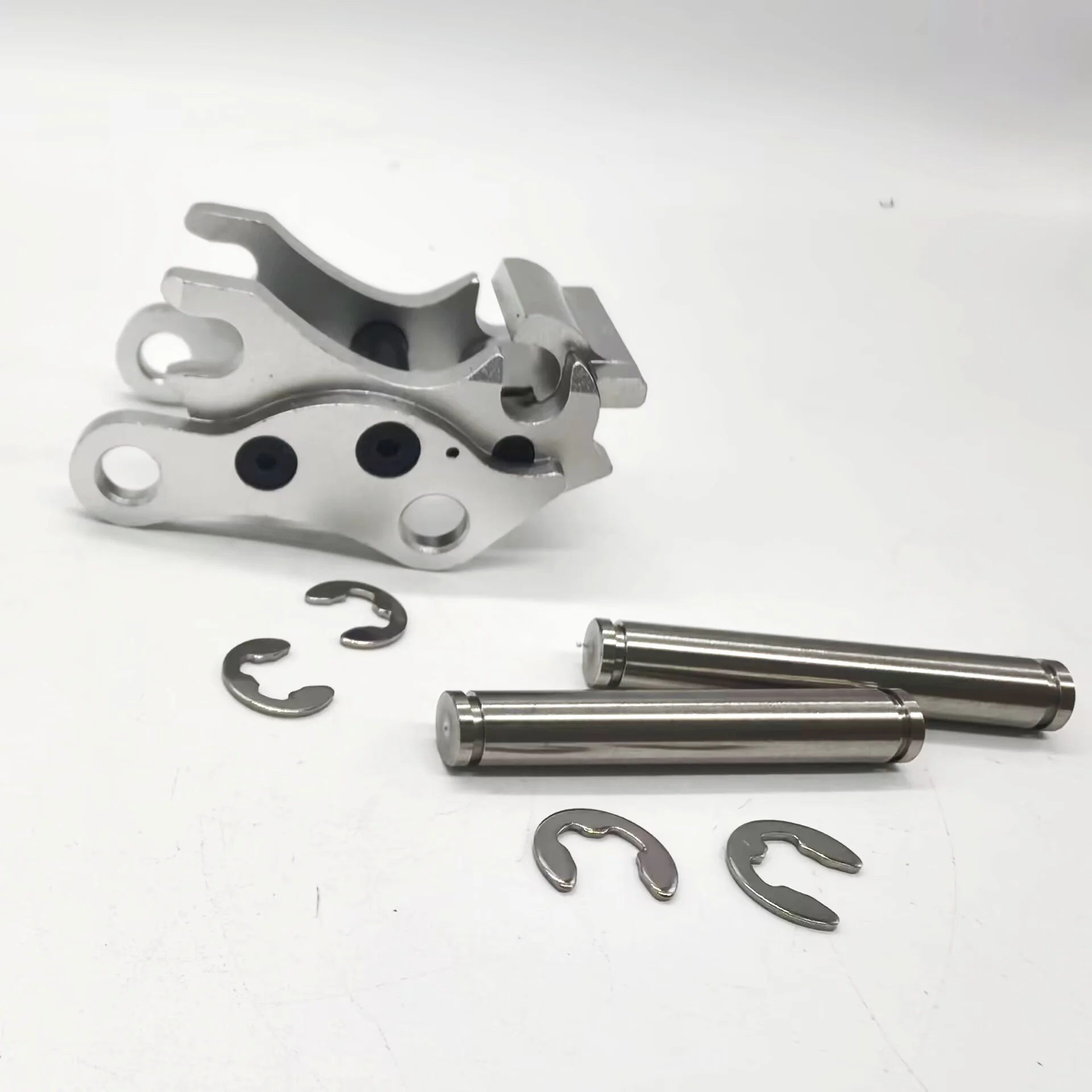 Double E EC160E Metall-Schnellwechsler/ Großer Baggerlöffel/ Greifer/ Hammer für 1:14 E010 E111 Hydraulikbagger-Modell RC-Autos – Detail 2