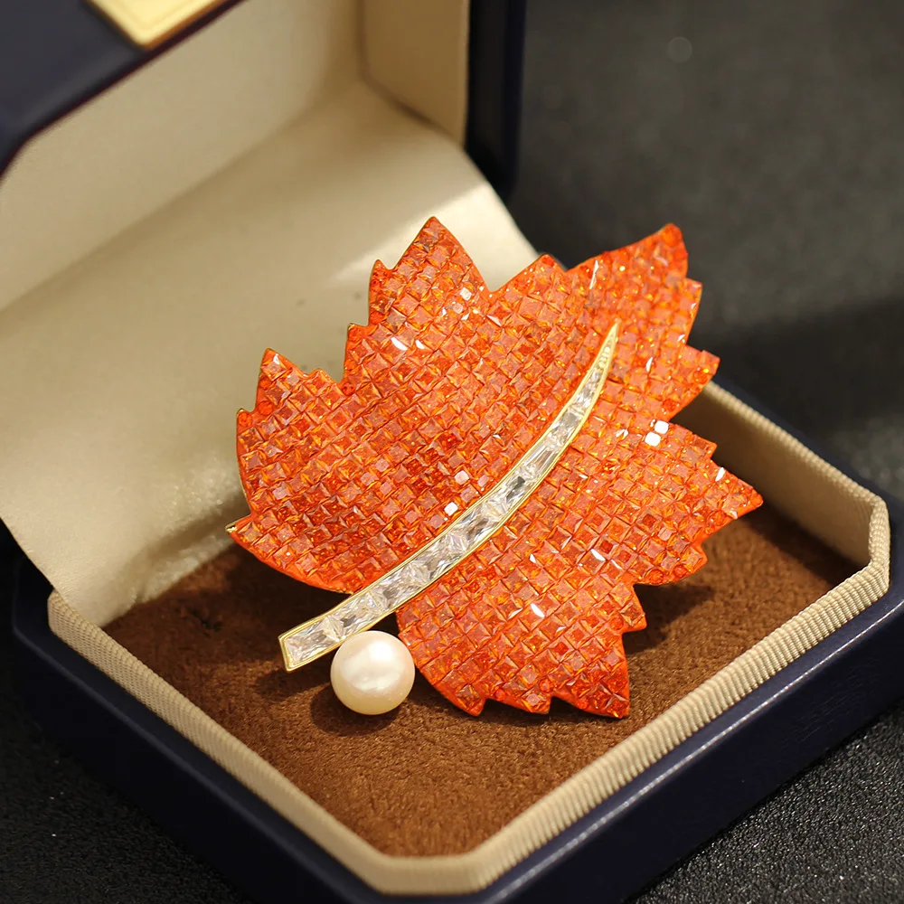 High-End Light Luxury Red Maple Leaf Crystal Brooch Exaggerated Pearl Stone Leaf Pin for Women