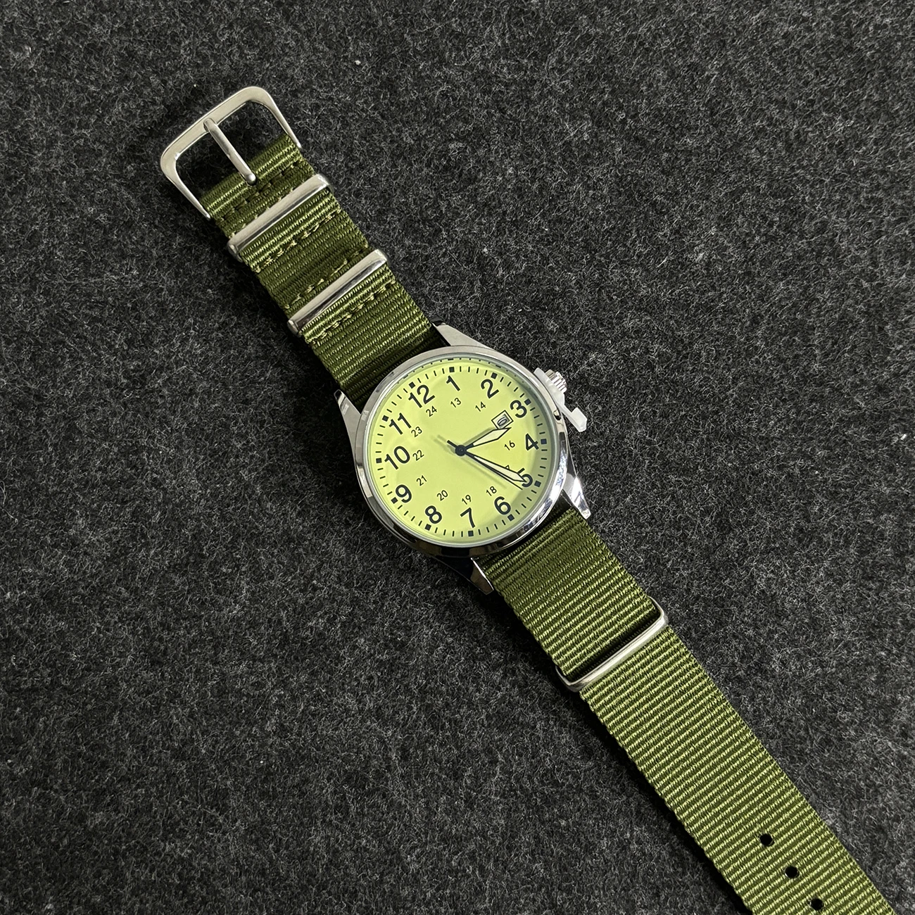 Premium Stainless Steel Alloy Watch Fashion Nylon Band Arabic Numerals Quartz Watch Men's Sport Wristwatch Calendar Clock
