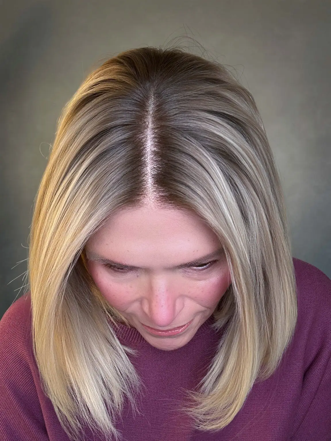 High Quality Ombre Ash Blonde 13*4 HD Invisible‌ Synthetic Lace Front Wig Heat Safe Natural Straight Hair Wig Bob Easy to Wear