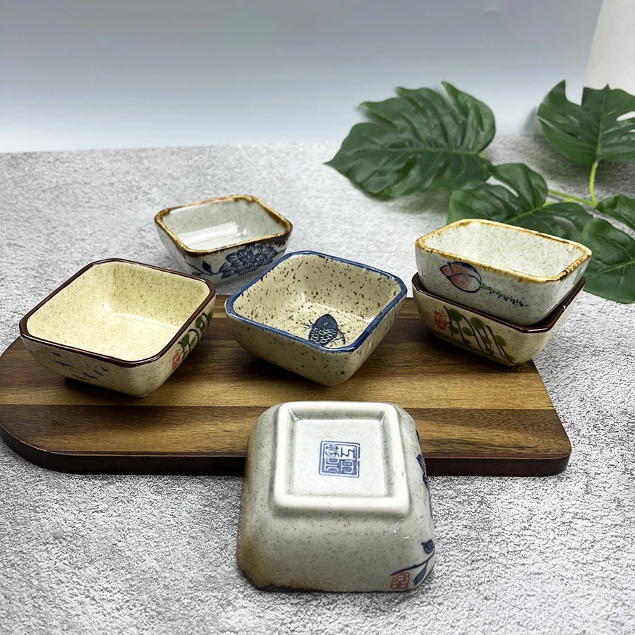 YWDL 4pcs Japanese Ceramic Square Sauce Dishes Spice Plate Vintage Soy Sauce Seasoning Household Dip Dish Sushi Tableware