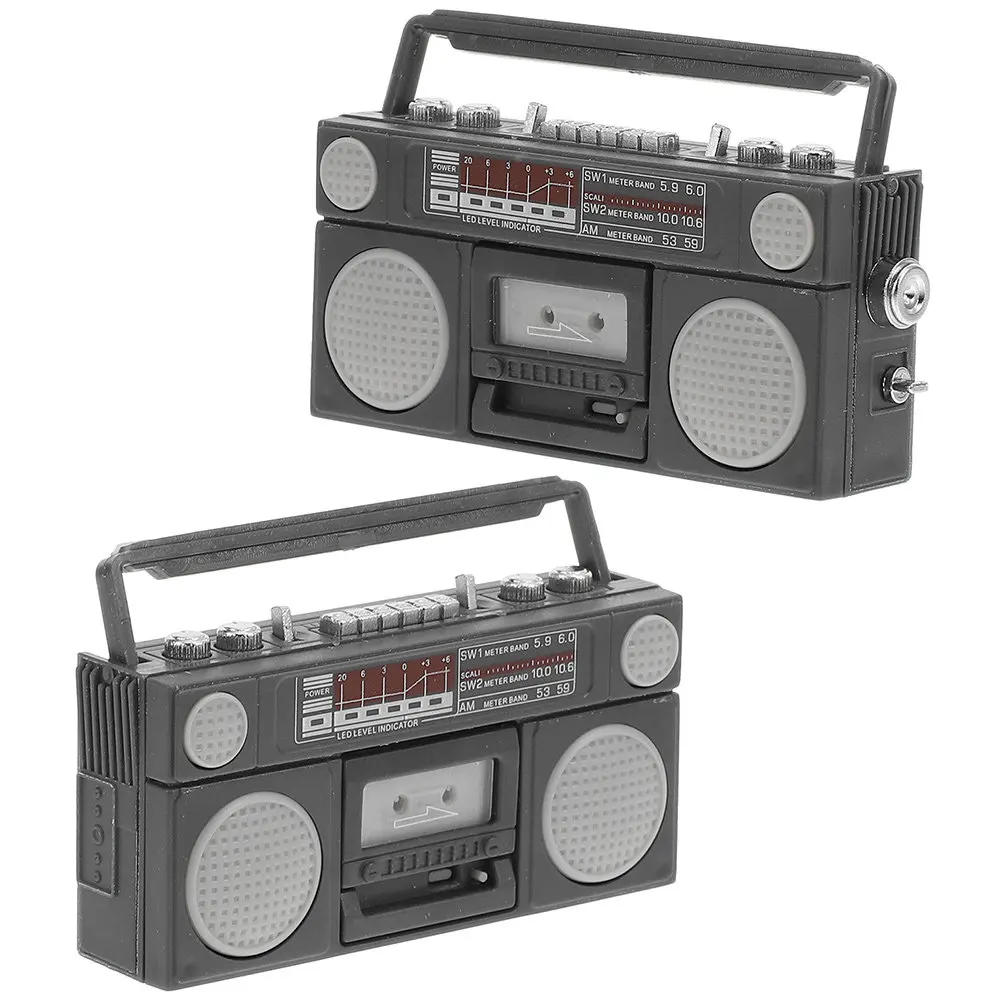 

2Pcs Mini Retro Radio Decorations Plastic Small Vintage Style Radio Simulated Mini House Ornaments Desktop Playhouse Adornments