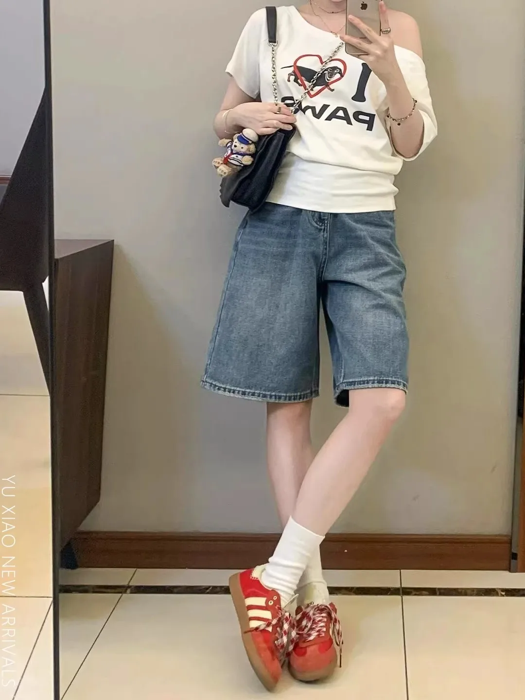 

High Waist Loose Fit Thin Denim Shorts Women's Summer Jeans Pants Cotton Material Wear Resistant Zipper Closure Ladies