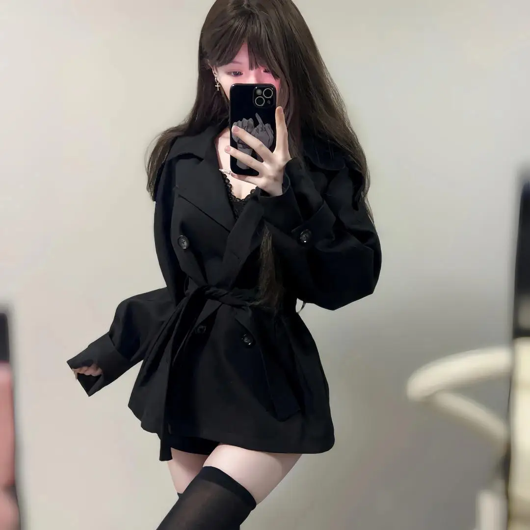 معطف نسائي قصير على الطراز البريطاني أسود مزدوج الصدر مبطن سترة شتوية قصيرة بحزام الخصر ملابس خارجية مميزة #5