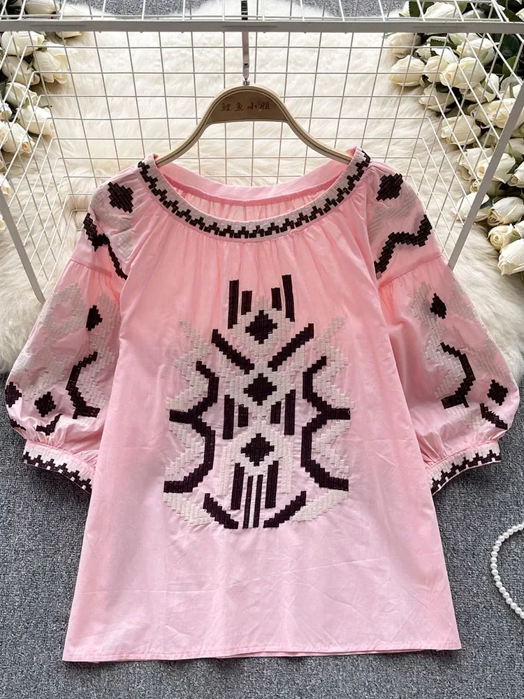 Women Summer T-Shirts French Vintage Embroidery Round Neck Bubble Sleeve Top Fashionable Loose Versatile Slim Unique Shirt D4158