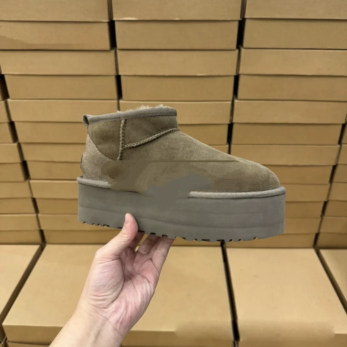 

Женские короткие зимние ботинки с интегрированным мехом из овчины, новые цветовые сочетания, осень-зима, новинка, молодежная мода