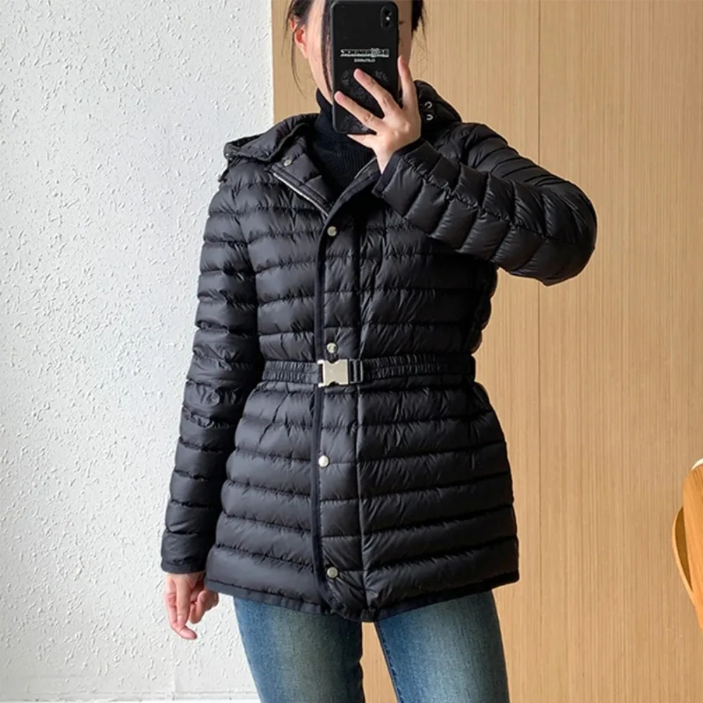 

New Winter Luxury Lightweight Short Slim 90% White Duck Down Jacket Women Hat Detachable Sash Tie Up Puffer Warm Coat