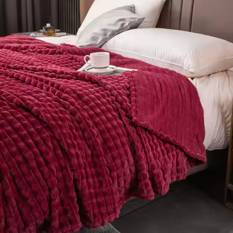 Bonenjoy Thicken Flannel Blankets плед 100x150cm Plush Plaid for Kids Warm Bedspread cobertor Solid Color Blanket King Size