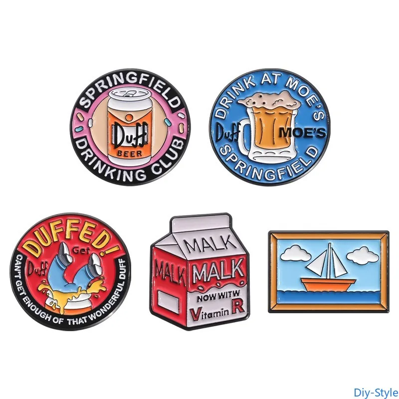 Round English Milk Box Shaped Beer Drink Clothing Accessories Backpack Alloy Brooch Badge Enamel Lapel Pins Wholesale