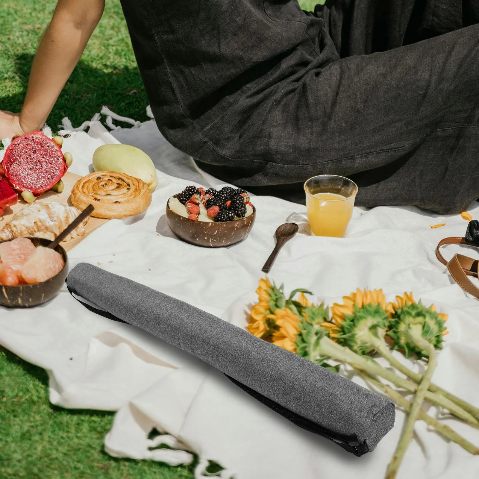 

Ice Pack Beer Can Cooler Bag Lightweight Portable Outdoor Camping Fishing Hiking Golf Beverage Insulation Container