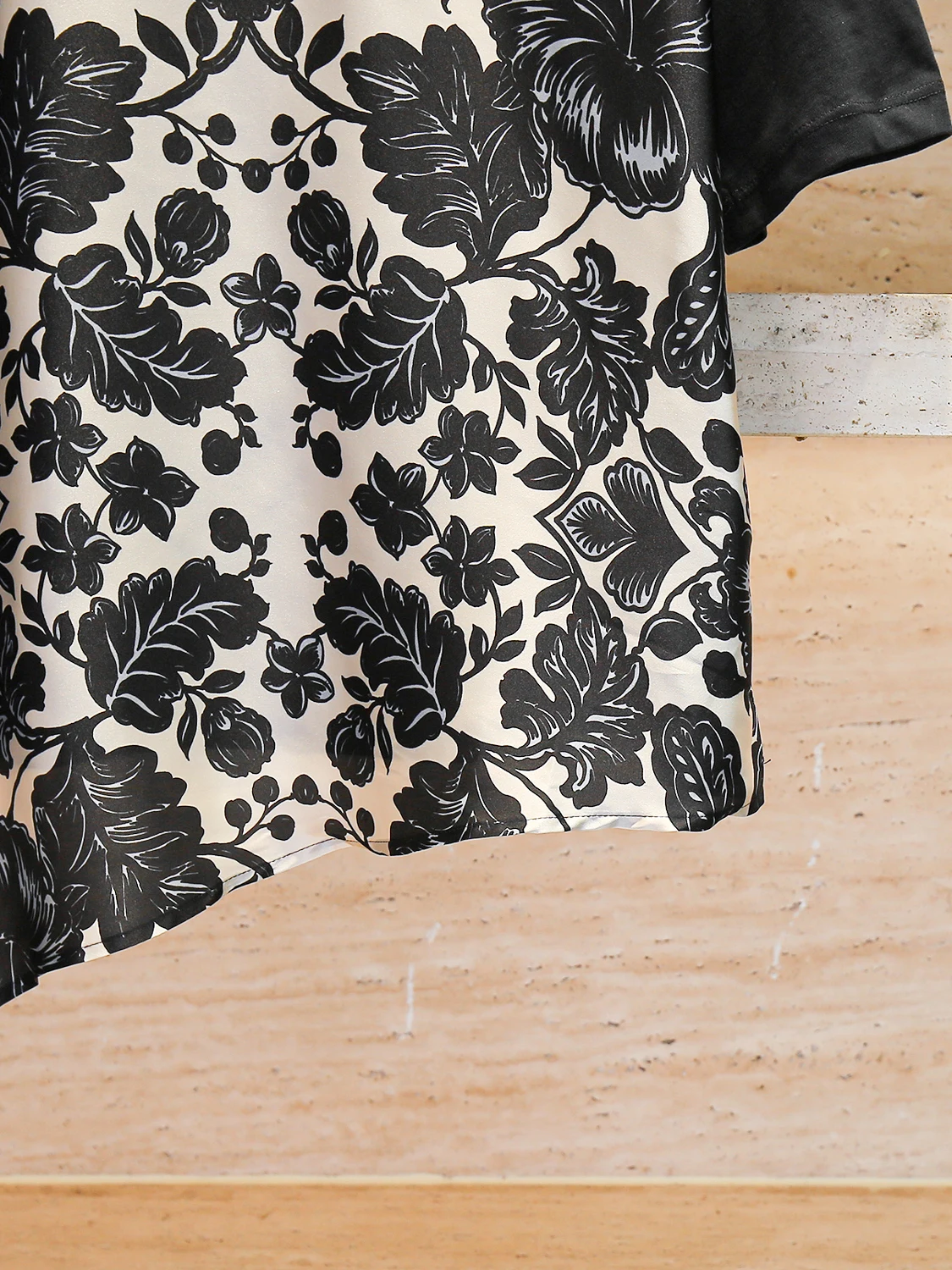 

Loose Casual Women's T-irt Ethnic Sle Floral Print Summer Top Comfortable Fit round Ne ort Sve Faion Design