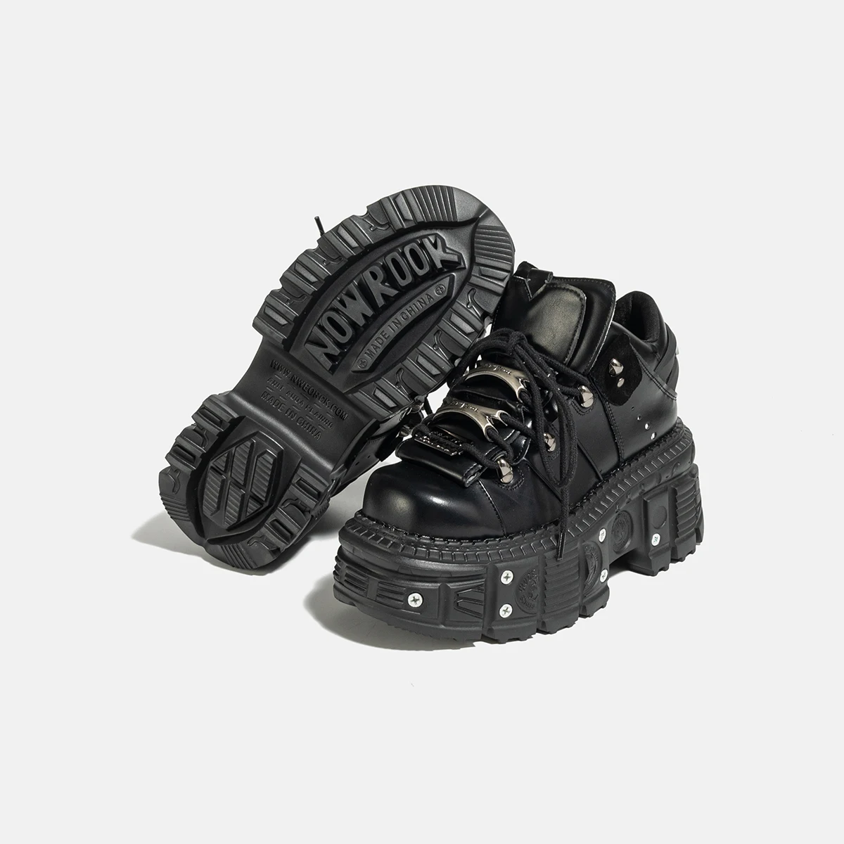 Zapatos góticos con remaches y cordones para mujer, plataforma oscura, parte inferior gruesa, Punk, Metal, aumento de altura, cuero, Rock pequeño