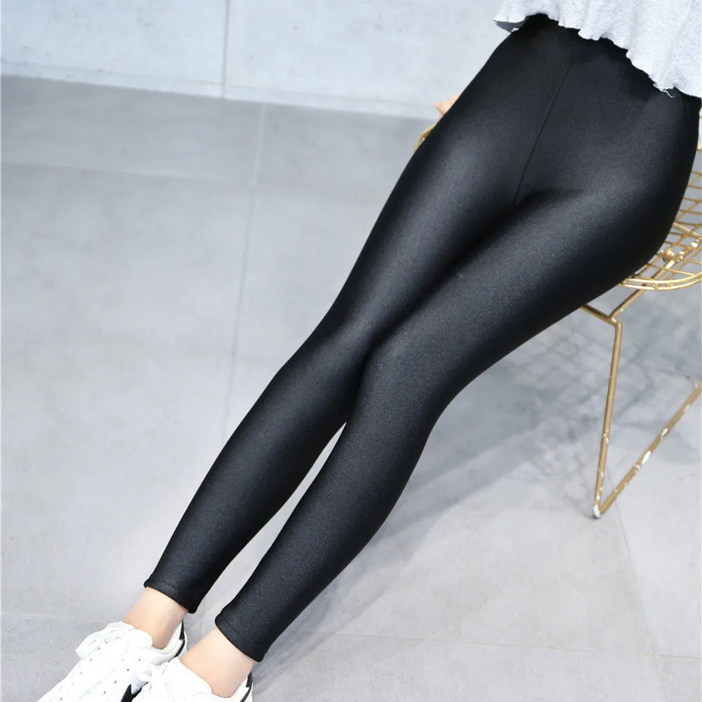 Women Super Thick Fleece Thermal Leggings Autumn Winter Faux Wool Lined Glossy Pants Soft Tight Winter Pencil Pants Body Shaping