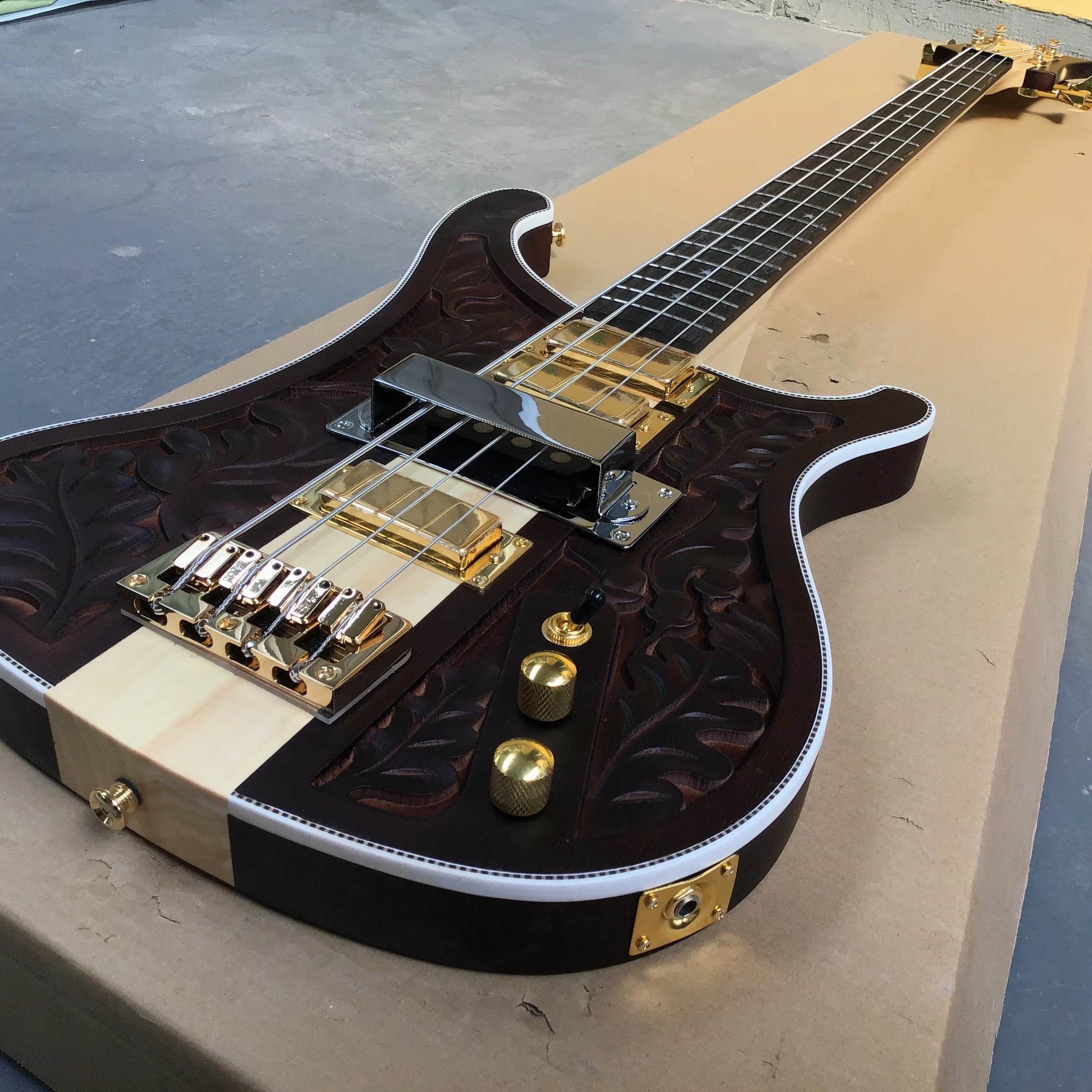 guitar factory High quality 4 string Electric bass, Wood carving, customizable, erfect tone,high-quanlity wood, in stock