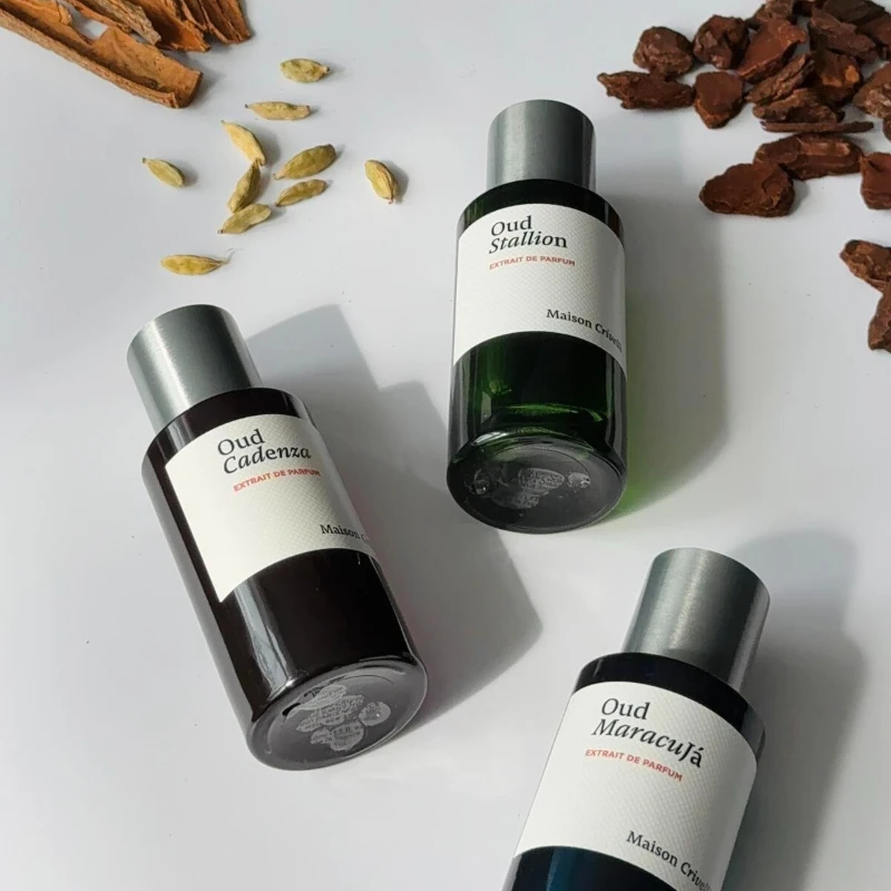 

Premium Unisex Fragrance 50ml/100ml Long-Lasting Eau de Parfum Refined Oriental Floral Woody Aroma with 6 Distinct Scent Options