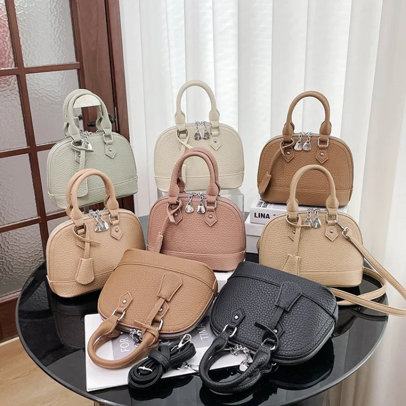 

2025 New High-end Luxury Brand Ladies Leather Shoulder Bag Famous Designer Simple Elegant Paris​
