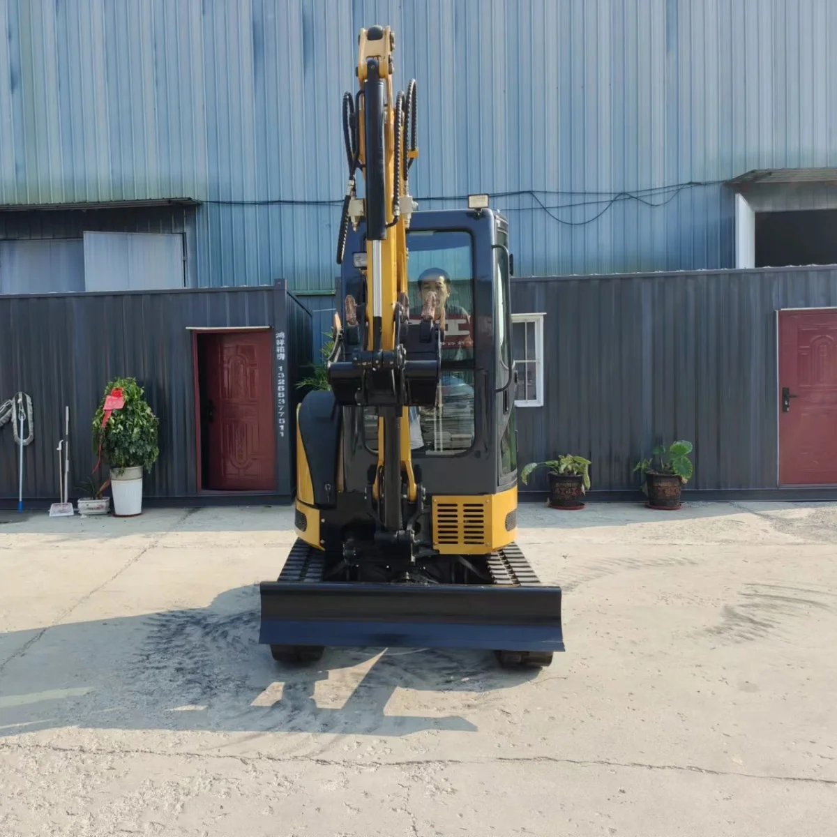 Fast Delivery Of 1 Ton And 1.2 Ton Mini Excavators At Euro 5/Epa Customized Sale Of 2 Ton Mini Excavators Available