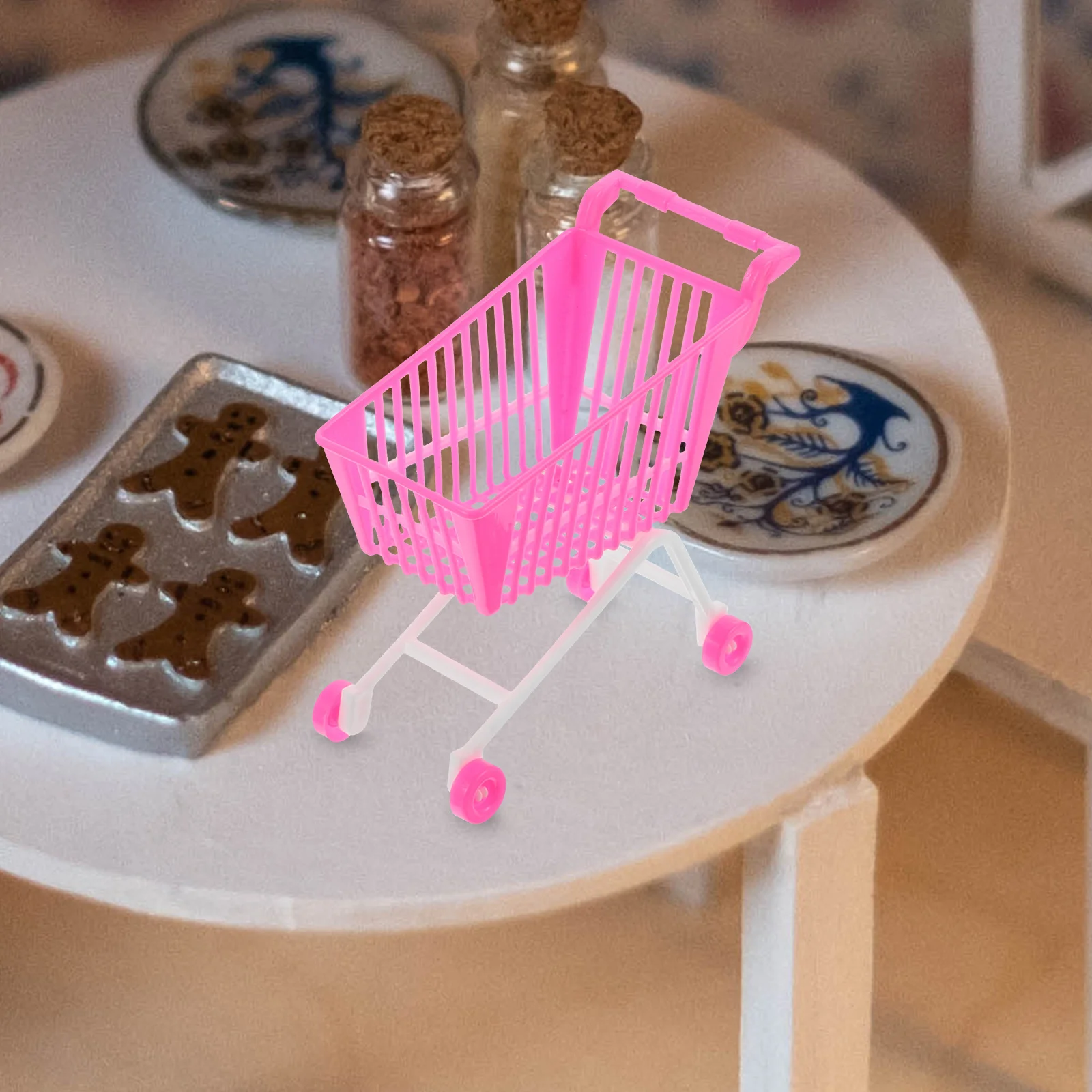 어린이를위한 10Pcs 소형 쇼핑 카트 교육용 홈 장식 플라스틱 유모차 보육 가구 현실적인 미니 숍 소품