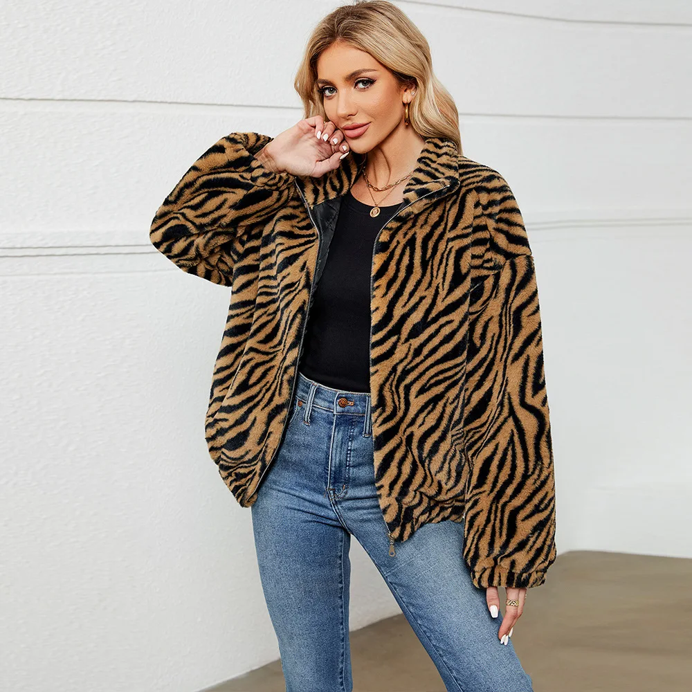 

Autumn/Winter Fashion Zebra-Patterned Plush Stand-Up Collar Zipper Faux Fur Jacket 2025 Style