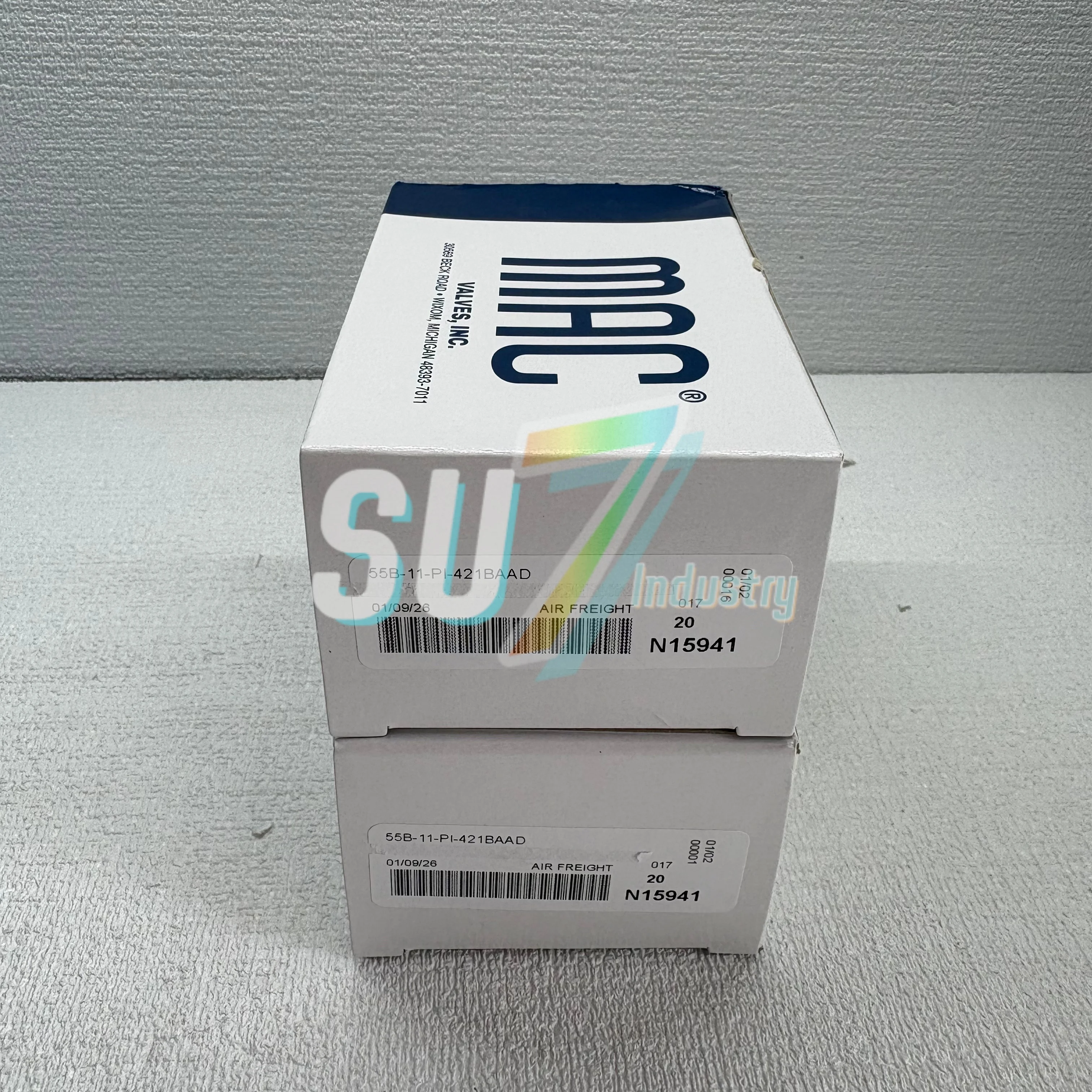 

Новый Электромагнитный клапан на складе 55B-11-PI-421BAAD 55B-11-PI-611JA
