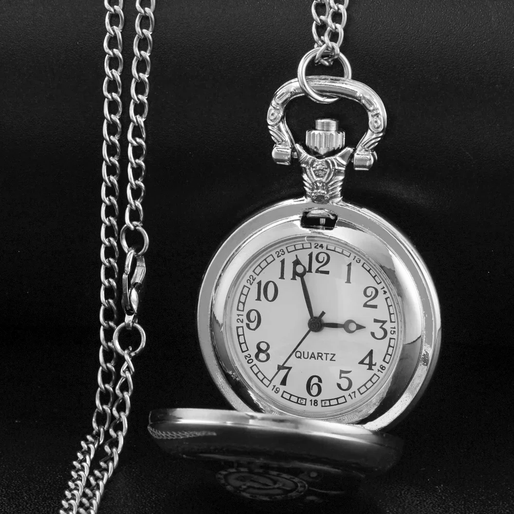 New Arrival Calssic Game Dragon Pattern Pocket Watch Necklace Chain Pendant Necklace Quartz Watch Women Clock Jewelry Chain Gift