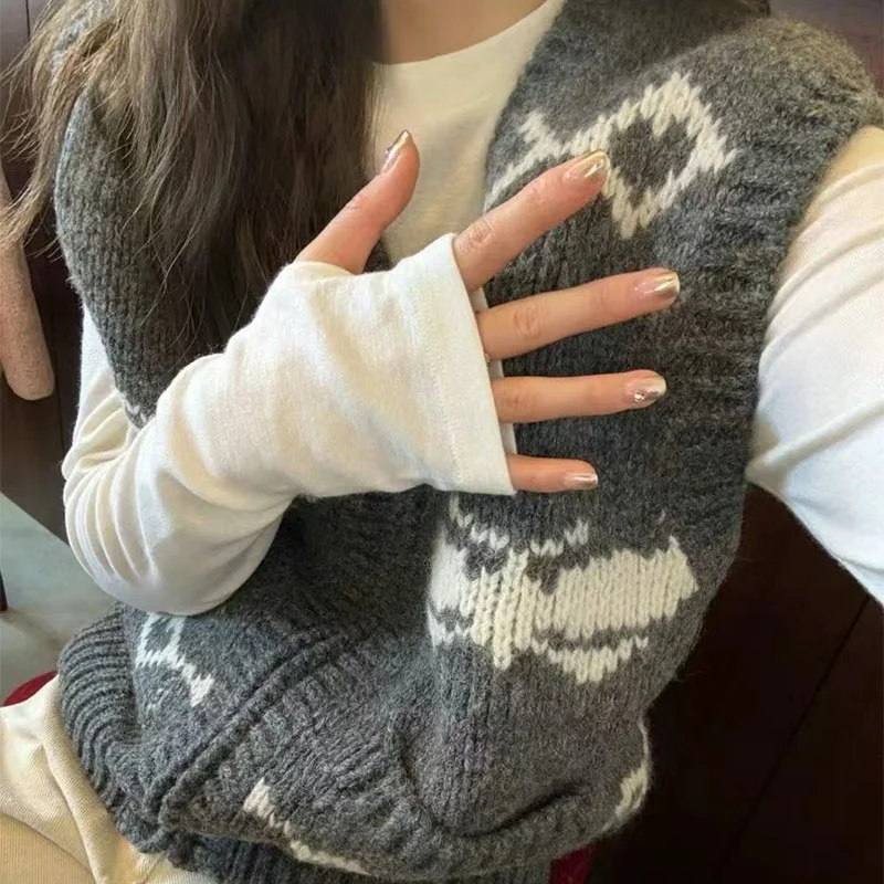 

Новая осенне-зимняя коллекция: вязаный жилет East Gate в стиле ретро-британский шик с капюшоном и молнией для женщин, идеальный для повседневной носки и офиса.