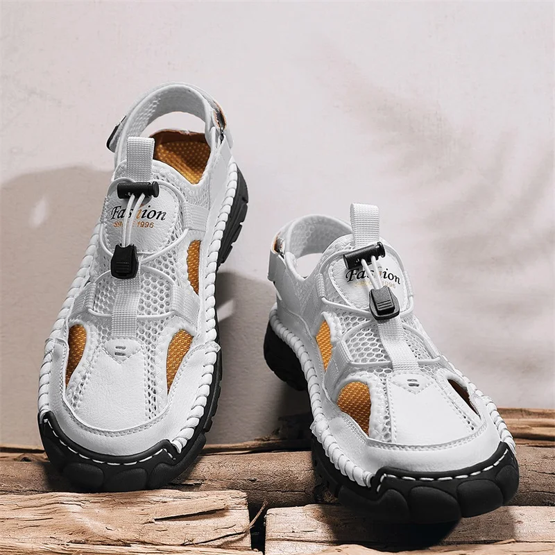 Men's Handmade Simple Letter-Print Sandals, Summer Beach Hollow Sandals, Fashionable Velcro Men's Shoes, Outdoor Hiking and River-Tracing Shoes, Comfortable, Breathable, Wear-Resistant, Non-Slip, Large Size Men's Shoes