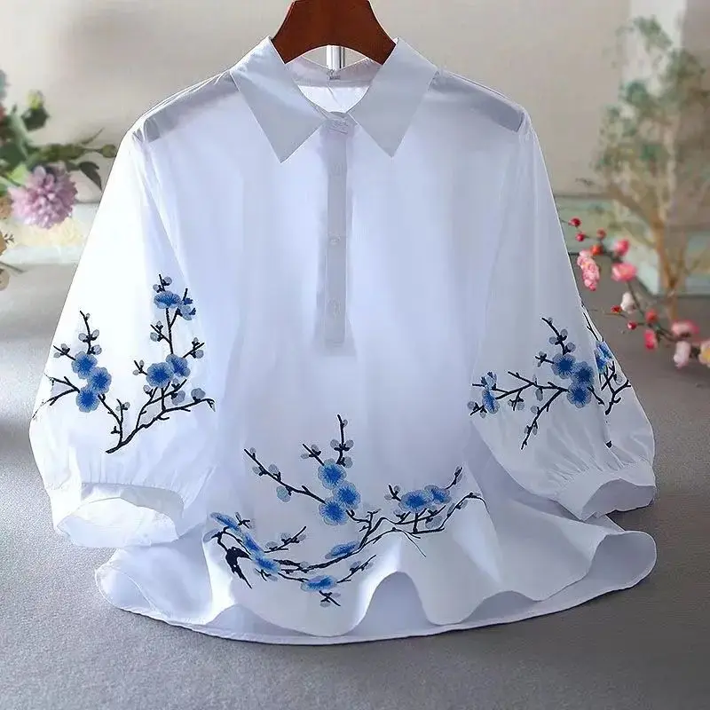 

2024 Women Spring Summer New Cotton Floral Embroidery Shirt Female Loose Casual Shirts Ladies Long Sleeve Blouses Tops J220