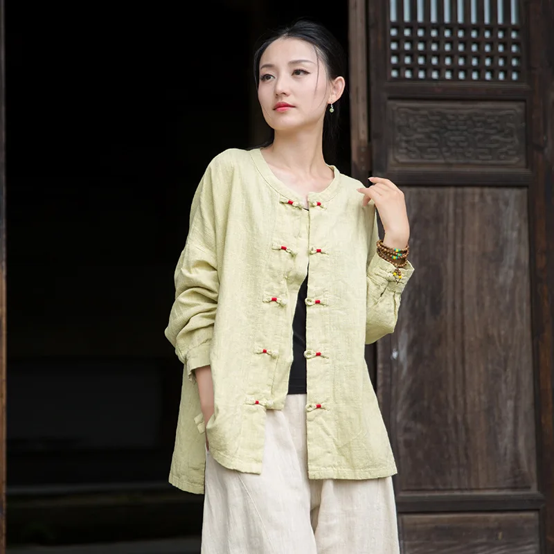 

Fall 2025 national style linen blouse with vintage frog buttons and relaxed fit.