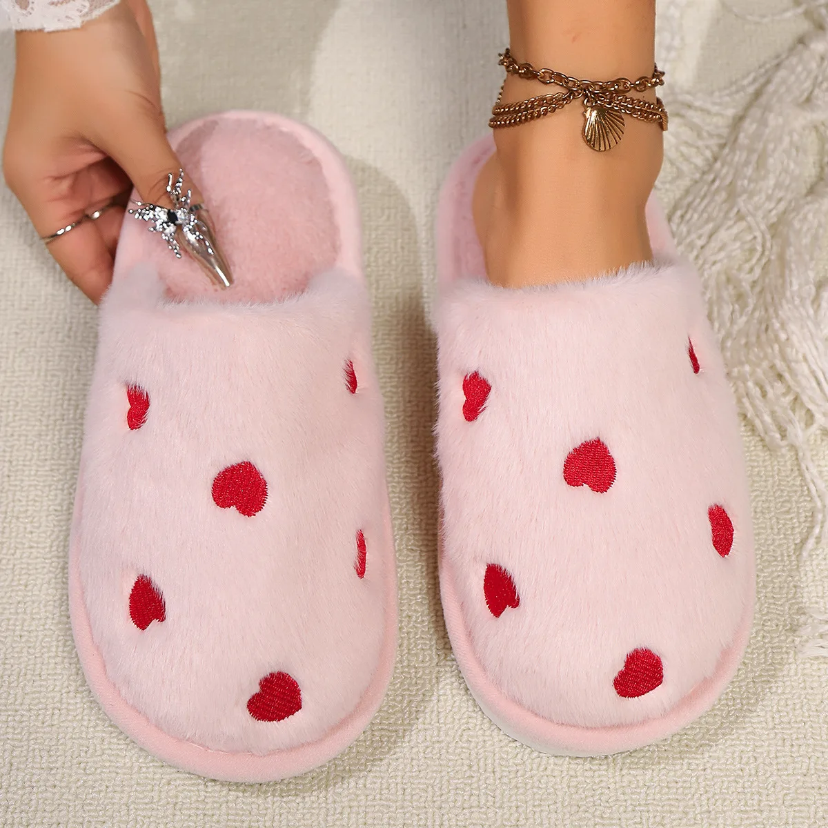

Women's Slippers Cotton-Slippers Plush Heart Winter Warm Shoes Unisex Intdoor Home Casual Shoes House Slippers