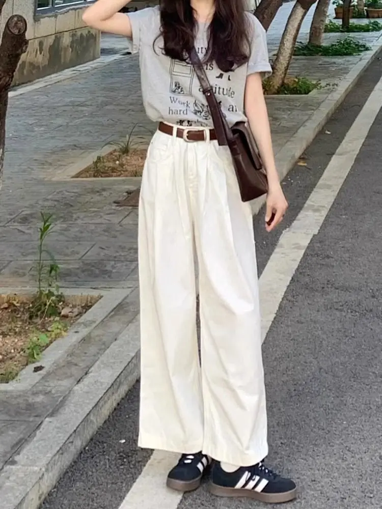 

Summer New Arrival White Lightweight Pleated Relaxed Jeans