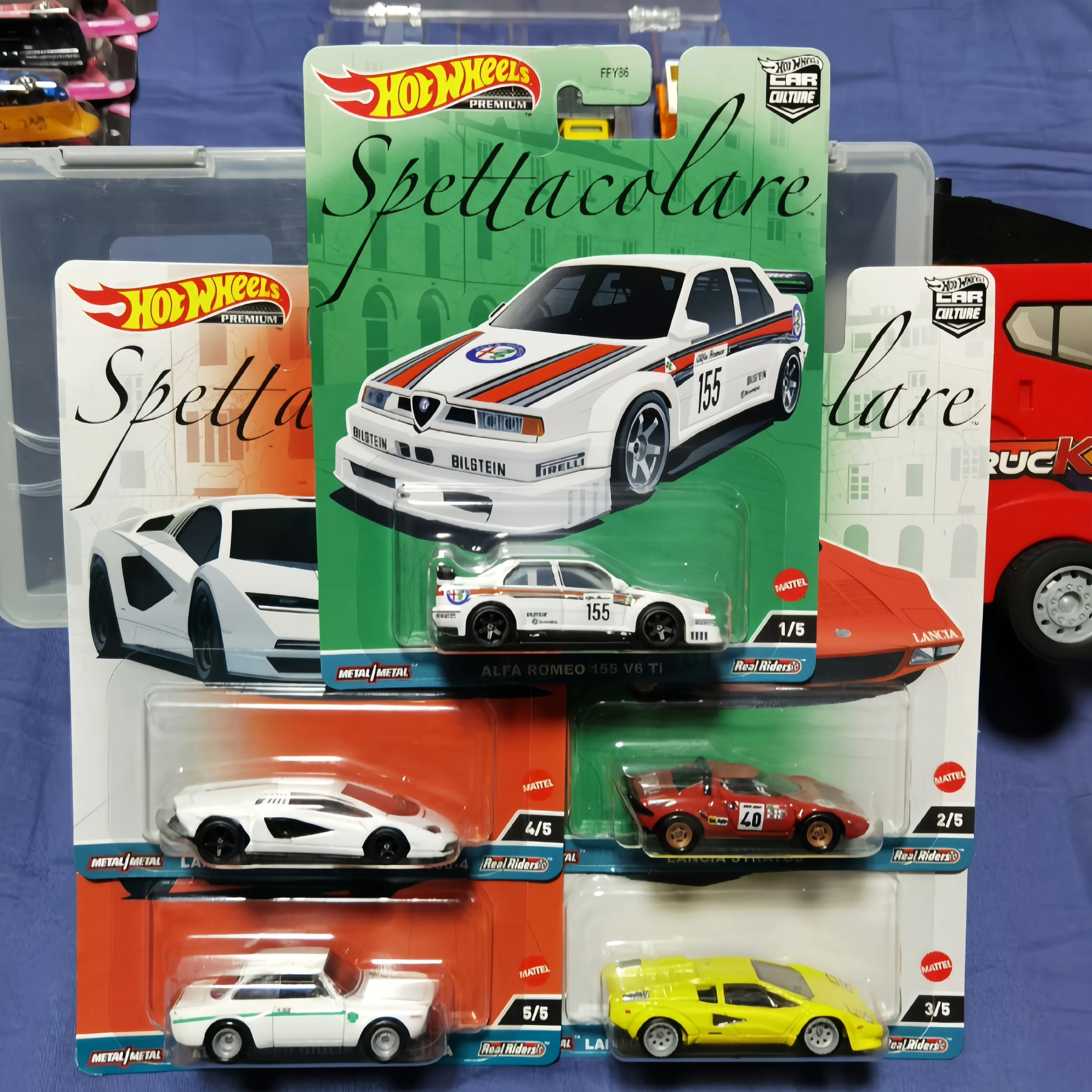 

Hot Wheels Exotic Envy Italian Die-Cast Vehicle Model 1/64 Scale Collectible Lamborghini Alfa Romeo Car for Toy Culture