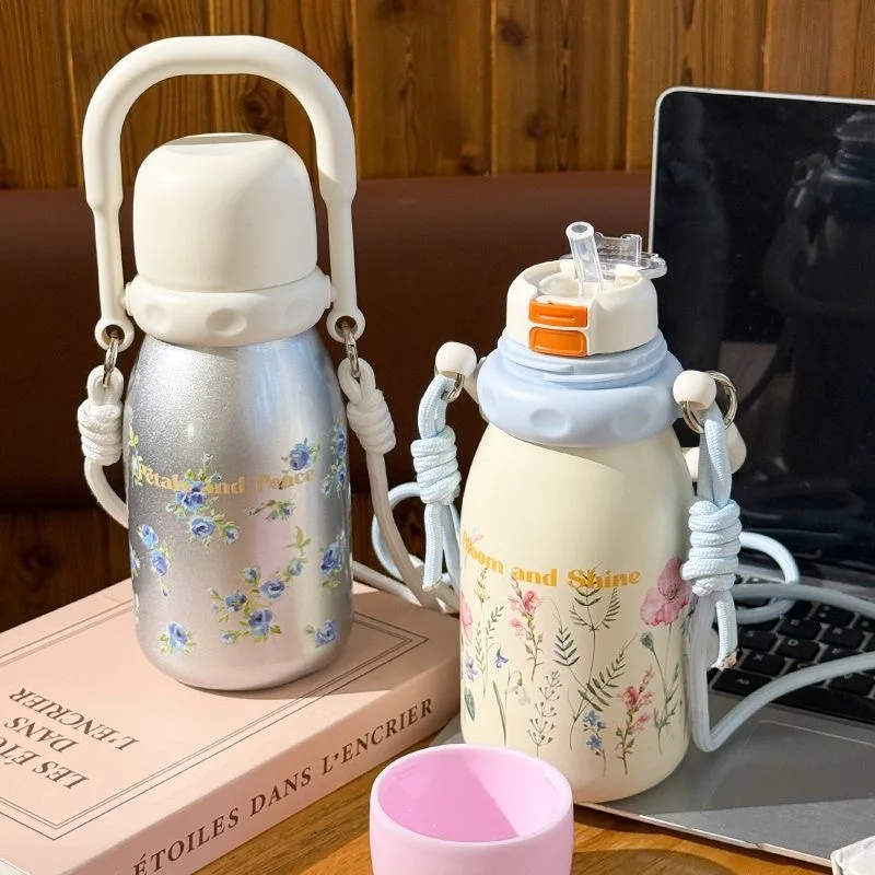 

Cute Flower Tumbler Water Bottle Stainless Steel Vacuum Cups With Straw Insulated Portable 316 Thermos Cup For Coffee Tea 680ml