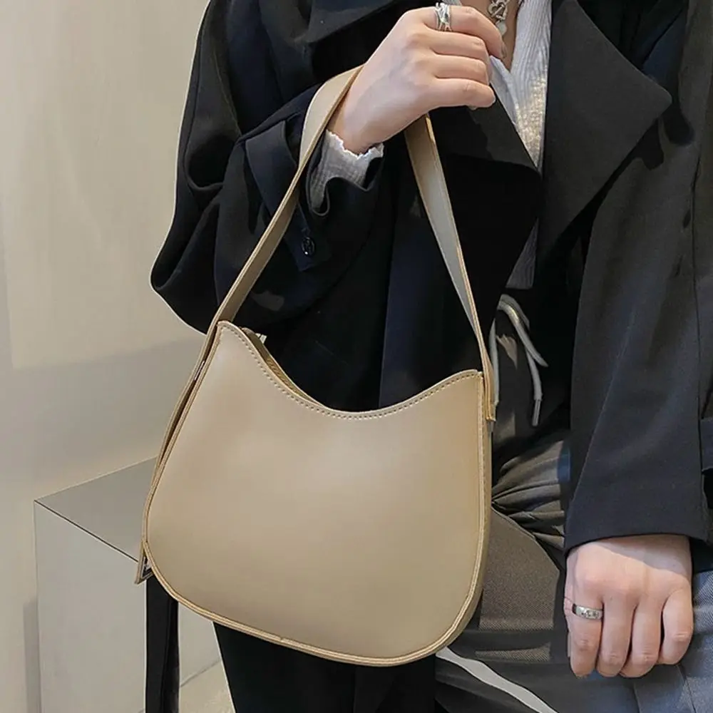 

Portable PU Half-Moon Underarm Bag Large Capacity with Zipper Shoulder Bag Solid Color Shoulder Underarm Bag Outdoor