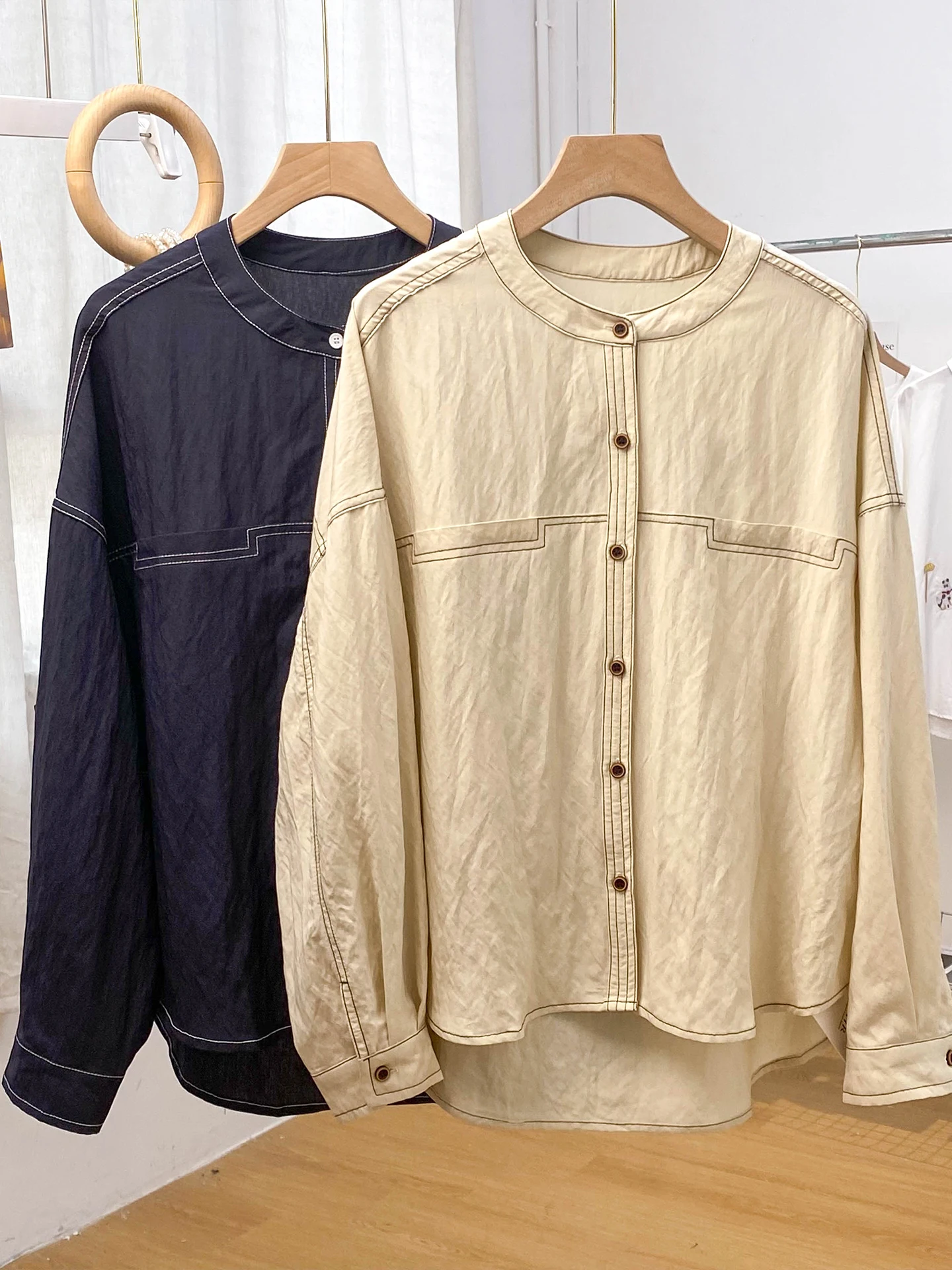 

Loose Casual Long Sve irt Women's 2025 Autumn New Sle Button Detailing Decorative Stitching Classic Vintage Top Coat