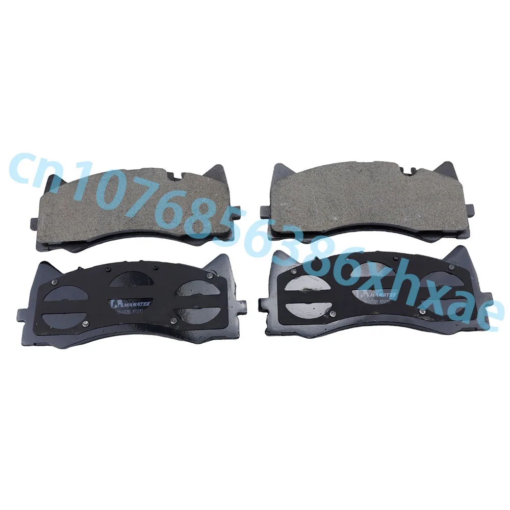 

Комплект передних тормозных колодок для Mercedes-Benz AMG C205 S205 W205 C63 GT 4.0T 2015 2016 D1873 0004204700, запасные части и аксессуары