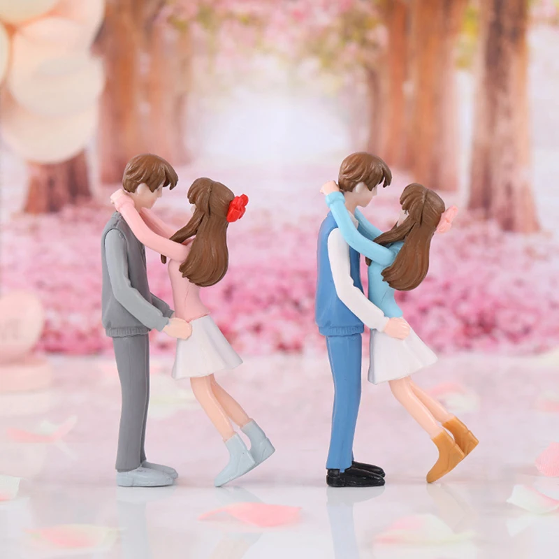 1set Cartoon Romantic Sweet Couple Figurines Garden Micro Landscape Pendant Diy Plastic Craft Garden Scene Decoration
