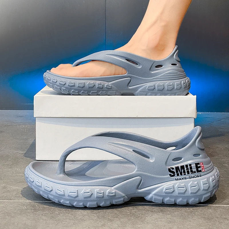 Men's Thong Slippers Outdoor Wear Anti-Slip Thick Bottom Tire Sole Slippers Teenage Step Sensation Sandal Sports Beach Shoes